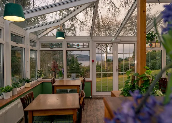 Foyers Bay Country House