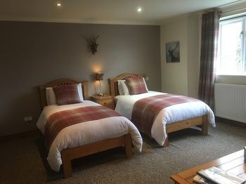 Bay Foyers